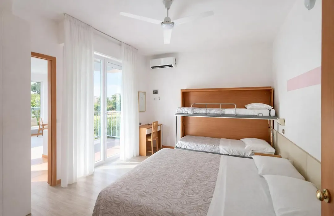 Hotel Azzurro-1